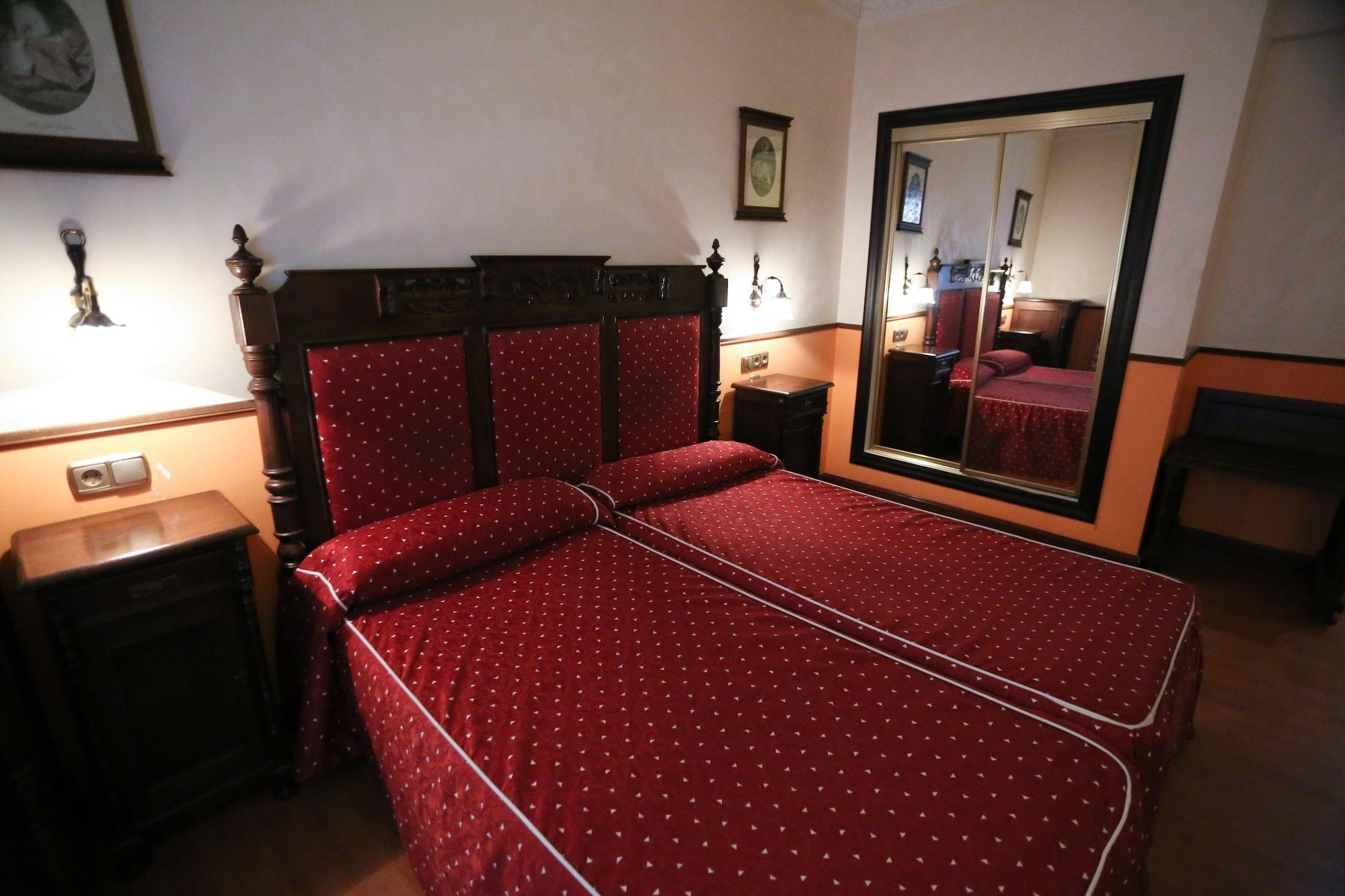 Hotel El Cisne Saragozza Esterno foto