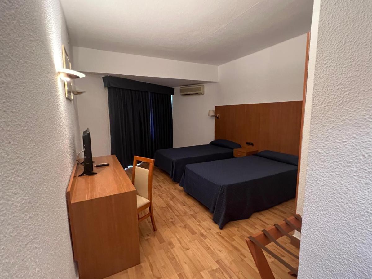 Hotel El Cisne Saragozza Esterno foto