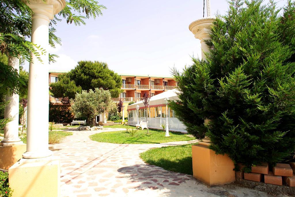 Hotel El Cisne Saragozza Esterno foto
